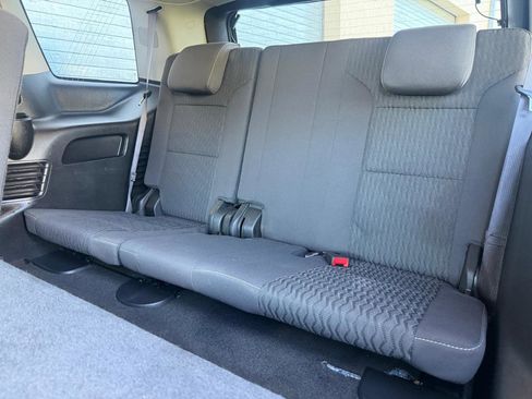 Used 2017 Chevrolet Tahoe LS RWD image 14