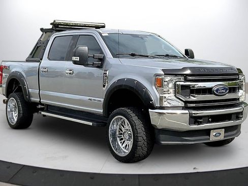 Used 2020 Ford F250 XL w/ STX Appearance Package AWD/4WD image 2