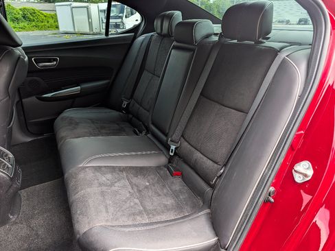 Used 2018 Acura TLX V6 w/ Technology & A-SPEC Pkg AWD/4WD image 18