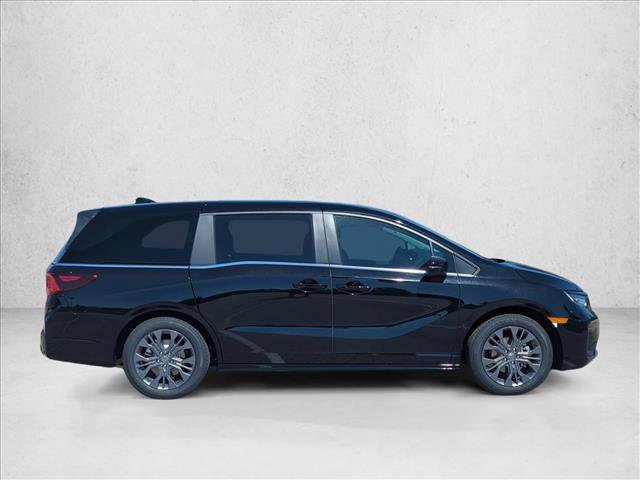 New 2027 Honda Odyssey Touring image 4