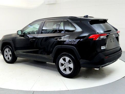 Certified 2025 Toyota RAV4 XLE AWD/4WD image 4