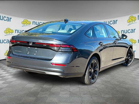 New 2025 Honda Accord SE image 7