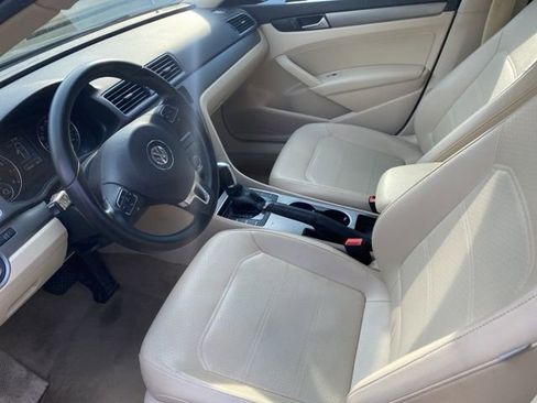 Used 2014 Volkswagen Passat 1.8T SE image 13