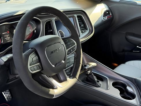 Used 2023 Dodge Challenger SRT Hellcat RWD image 16
