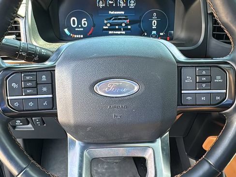 Used 2023 Ford Expedition Max Platinum AWD/4WD image 10