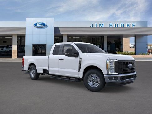 New 2026 Ford F250 XL w/ XL Chrome Package RWD image 7