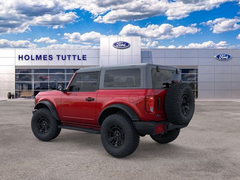 New 2026 Ford Bronco 2-Door w/ Sasquatch Package AWD/4WD image 4