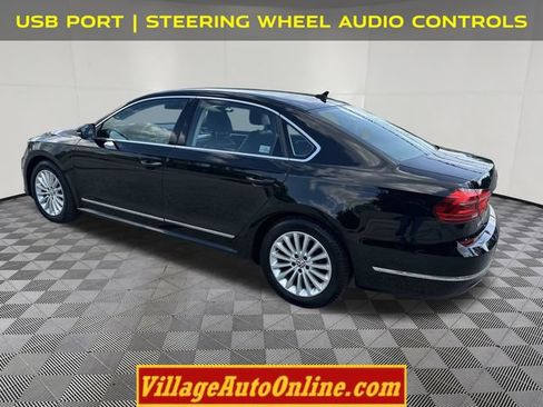 Used 2016 Volkswagen Passat 1.8T SE w/ Lighting Package (P06) FWD image 2