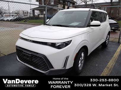 Used 2023 Kia Soul LX w/ LX Technology Package
