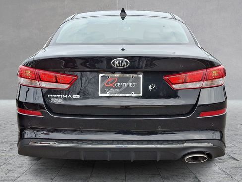 Used 2020 Kia Optima LX image 9
