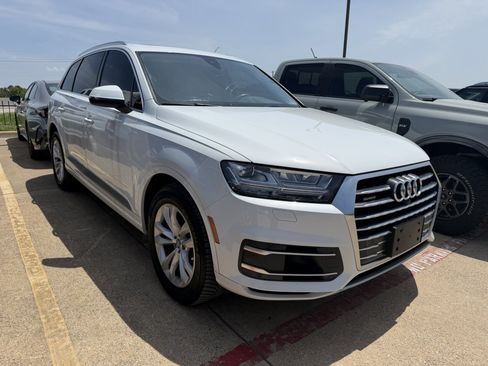 Used 2018 Audi Q7 3.0T Premium Plus AWD/4WD image 5