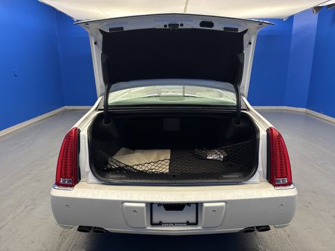 Used 2010 Cadillac DTS Premium w/ Driver Awareness Package FWD image 27