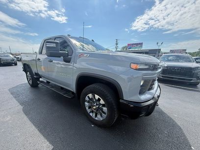 Used 2025 Chevrolet Silverado 2500 Custom w/ Custom Value Package