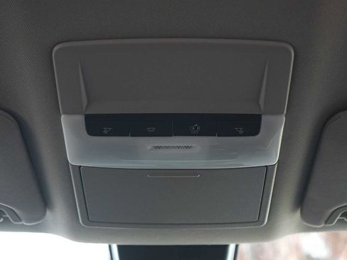 Used 2024 Nissan Altima 2.5 SV FWD image 25