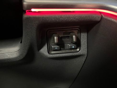 Used 2025 Ford Expedition Max Platinum image 38