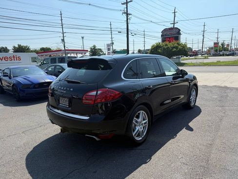 Used 2012 Porsche Cayenne S AWD/4WD image 7
