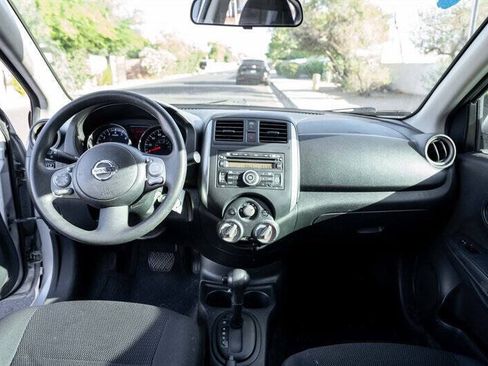 Used 2012 Nissan Versa SV w/ Convenience Pkg FWD image 17