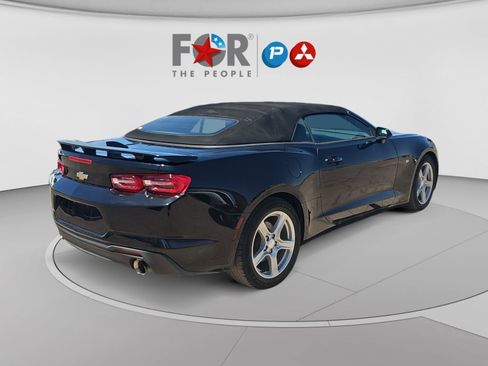 Used 2019 Chevrolet Camaro LT RWD image 5
