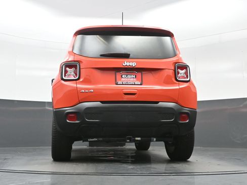 Used 2021 Jeep Renegade Latitude AWD/4WD image 27