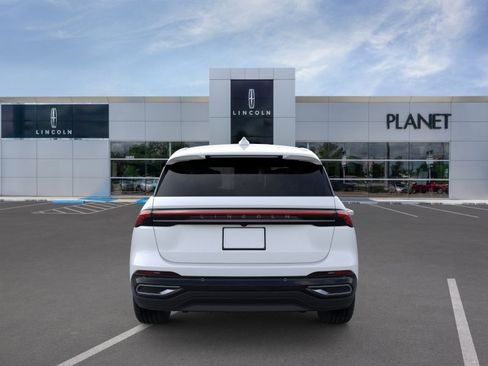 New 2026 Lincoln Nautilus Premier w/ Equipment Group 102A AWD/4WD image 5