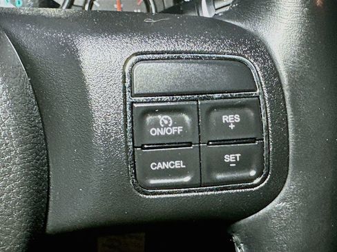 Used 2013 Jeep Wrangler Sport w/ Connectivity Group AWD/4WD image 28