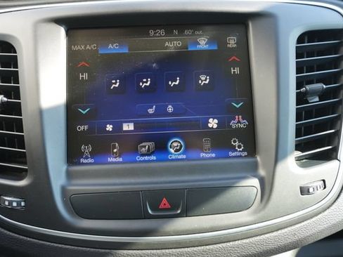 Used 2015 Chrysler 200 Limited w/ Comfort Group FWD image 23