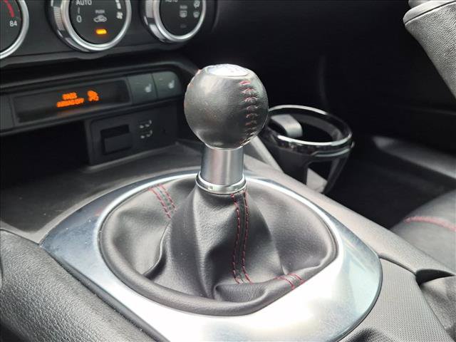Used 2016 MAZDA MX-5 Miata Grand Touring RWD image 12