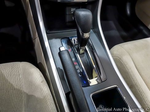 Used 2014 Honda Accord EX image 25