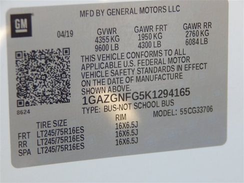 Used 2019 Chevrolet Express 3500 LS w/ Cold Climate Package image 19