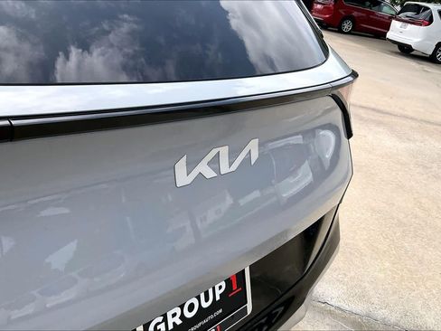 Used 2023 Kia Sportage SX FWD image 30
