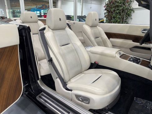 Used 2017 Rolls-Royce Dawn Premium Pkg $350K MSRP image 65