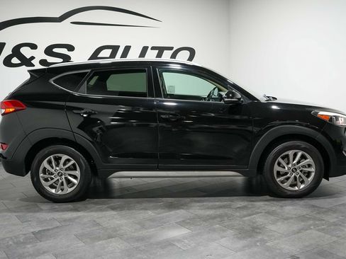 Used 2017 Hyundai Tucson SE Plus FWD image 8