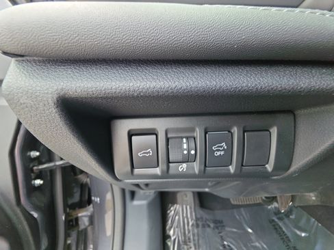 Used 2024 Subaru Outback Limited AWD/4WD image 13
