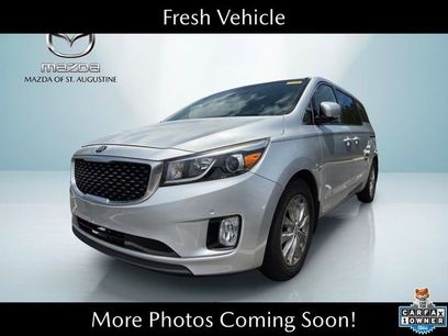 Used 2017 Kia Sedona EX