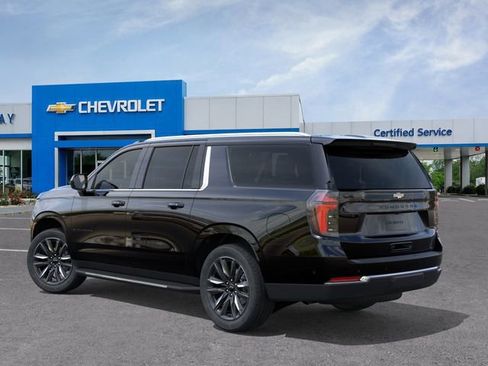 New 2026 Chevrolet Suburban LS RWD image 3