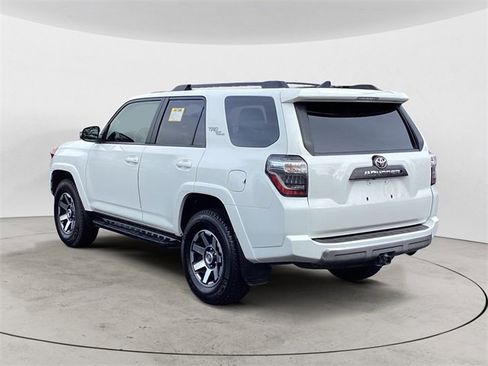 Used 2019 Toyota 4Runner TRD Off-Road Premium image 3