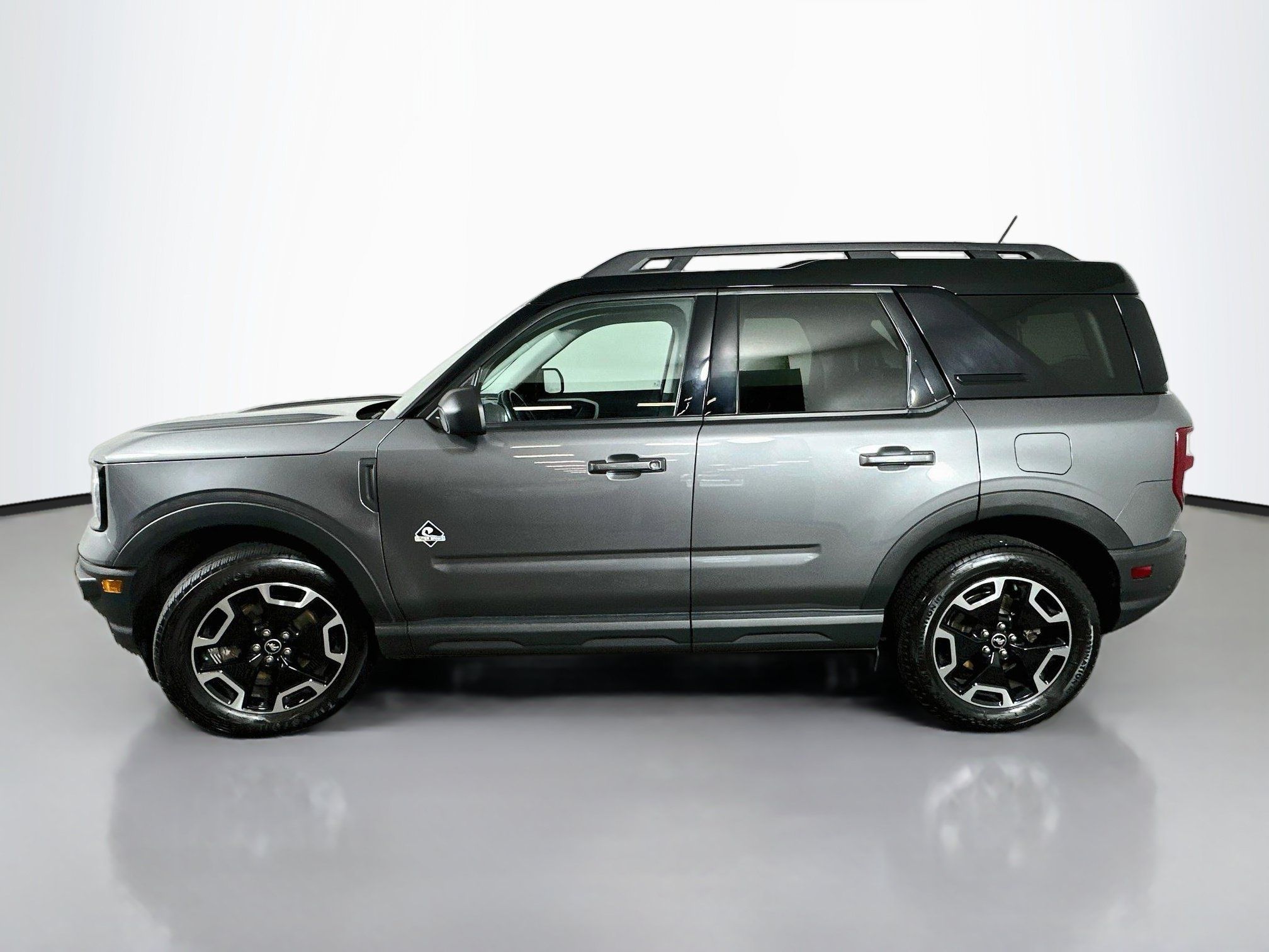 Used 2022 Ford Bronco Sport Outer Banks AWD/4WD image 4