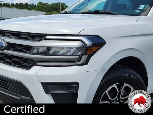 Certified 2024 Ford Expedition XLT RWD image 11
