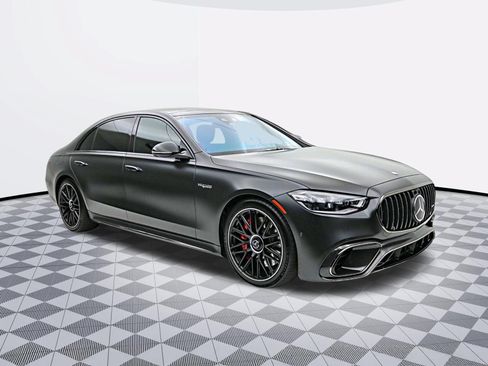 Used 2025 Mercedes-Benz S 63 AMG S image 19