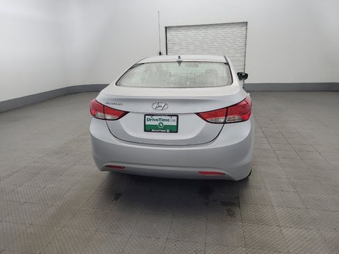 Used 2013 Hyundai Elantra GLS FWD image 7