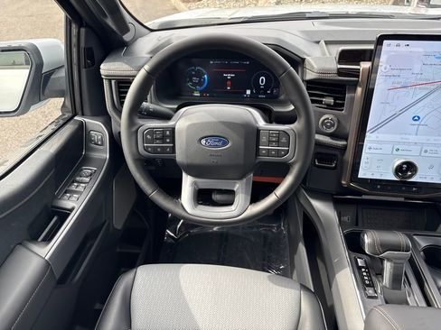 New 2025 Ford F150 Lightning Lariat image 33