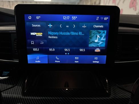 Used 2023 Ford Explorer XLT w/ Equipment Group 202A RWD image 35