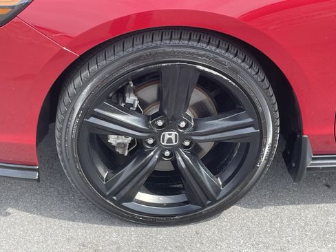 Used 2024 Honda Accord Sport image 11