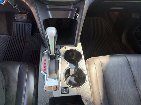 Used 2015 GMC Terrain SLT image 29