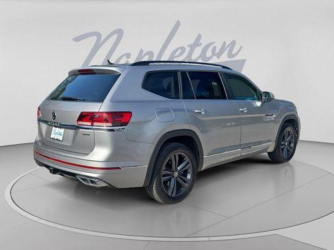Used 2021 Volkswagen Atlas SE w/ Towing Package AWD/4WD image 8