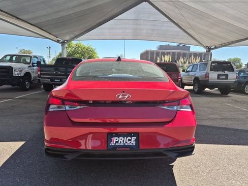 Used 2023 Hyundai Elantra SEL w/ Convenience Package FWD image 6