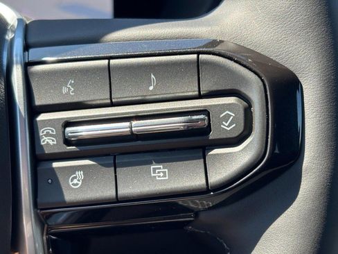 New 2026 Chevrolet Colorado Trail Boss AWD/4WD image 13