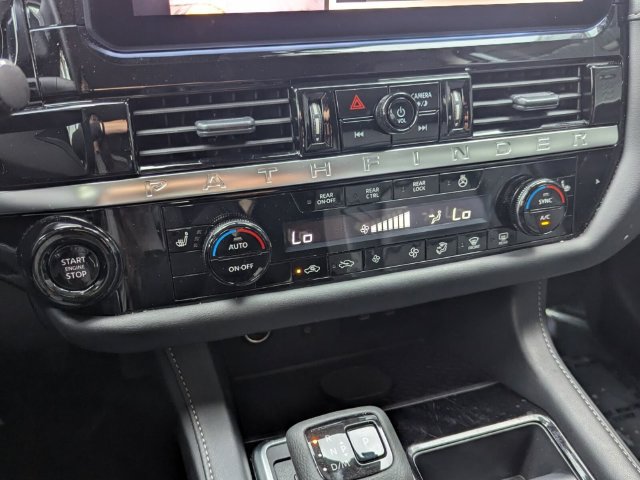 Certified 2026 Nissan Pathfinder SL FWD image 24
