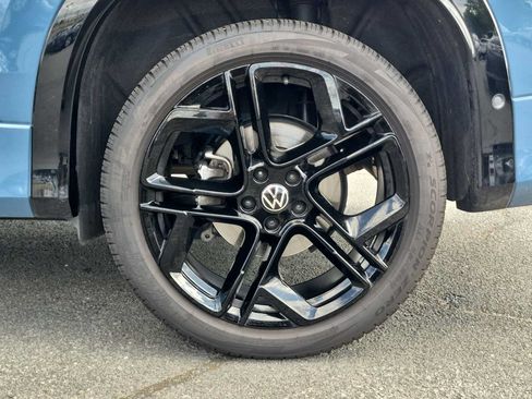 Used 2025 Volkswagen Tiguan SE R-Line AWD/4WD image 14