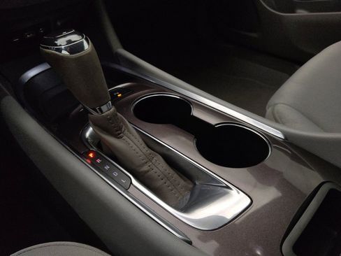 Used 2020 Chevrolet Malibu LS w/ Driver Confidence Package II image 26